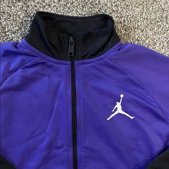 NEW! PURPLE & BLACK JORDAN 2-PIECE ZIP-UP & SWEATPANTS SET. SIZE 6. BOYS. - Picture 6 of 11